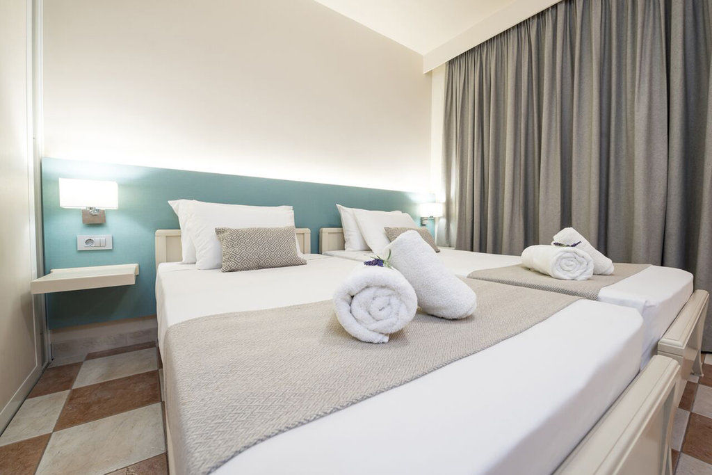 Ilios Hotel, Adults Only Лаганас Екстер'єр фото